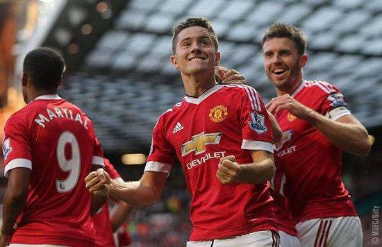 使他得以吸 使他得以吸